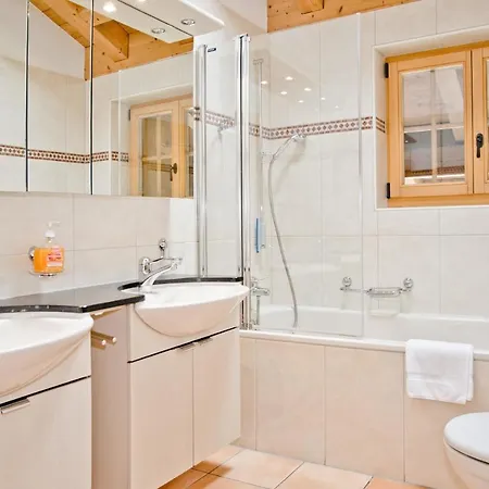 Bargrose Apartment *